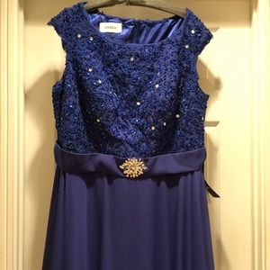 Izidress women’s Formal Gown